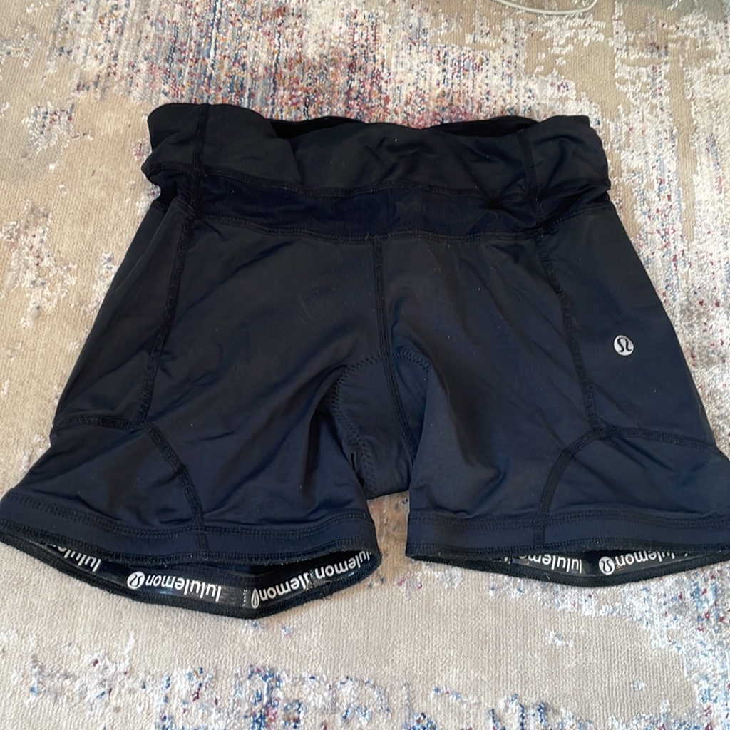 Lululemon Bike Shorts Size 6